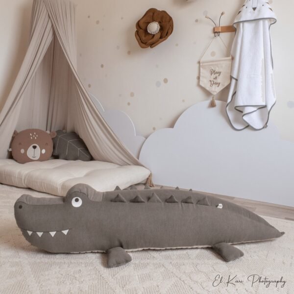 Coussin crocodile